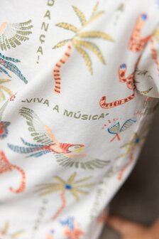 Sturdy T-shirt AOP - Happy Rio 71700458