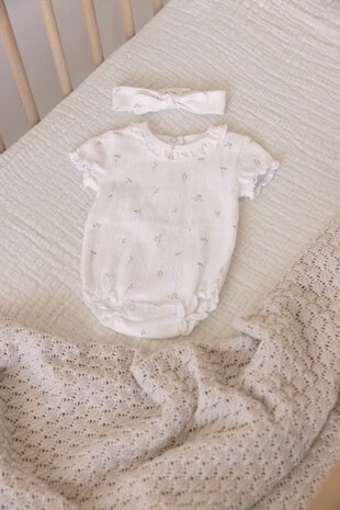 Feetje Romper crinkle AOP km - Delicate FLower 50200259